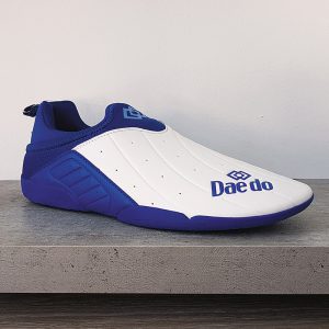 daedo-shoes-side1