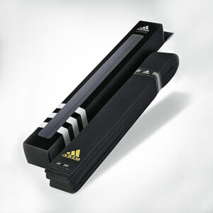 master-deluxe-black-belt-1